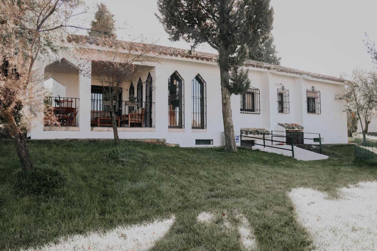 Casa De Campo Villares Dosbarrios Luaran gambar